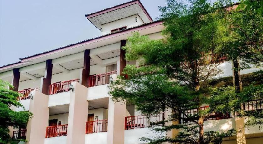 Phanthipha Residence Khon Kaen Exterior foto